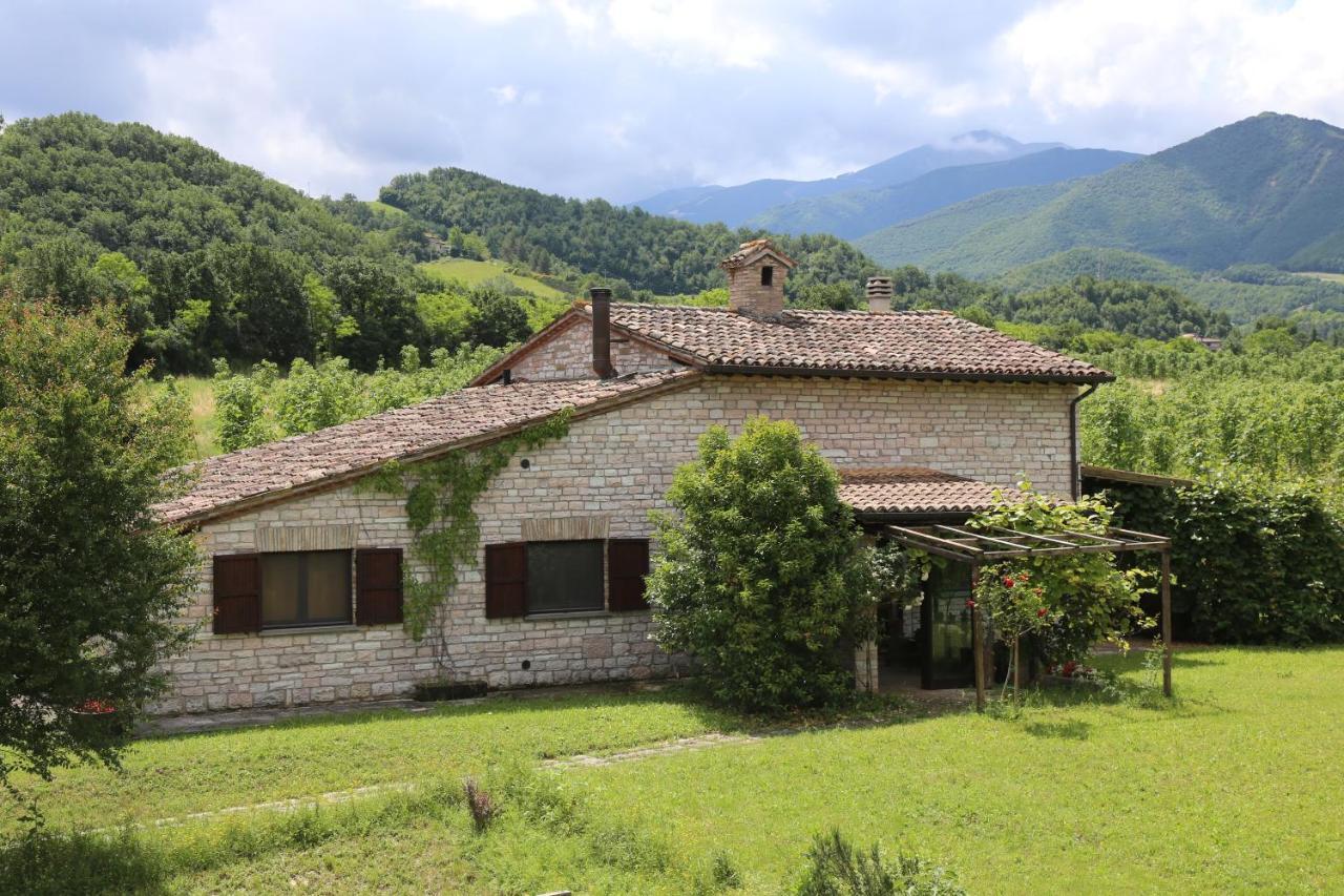 Vila Casa La Gorga Cagli Exteriér fotografie