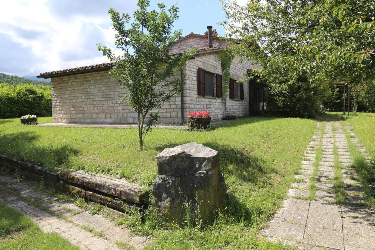 Vila Casa La Gorga Cagli Exteriér fotografie